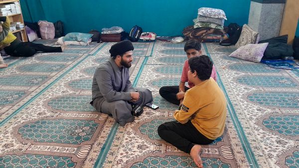 ساعتی برای تفکر 