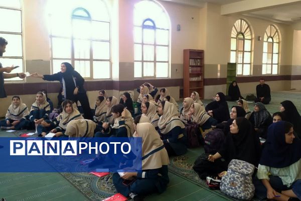 اجرای طرح تمشک ویژه دانش‌آموزان فارس