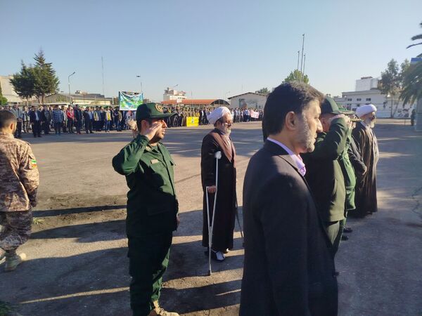برگزاری صبحگاه مشترک دانش‌آموزی شهرستان هزار سنگر آمل 