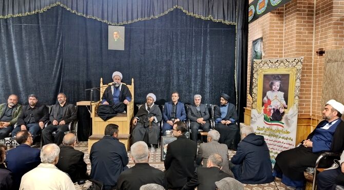 سهند به احترام «حلما» قیام کرد