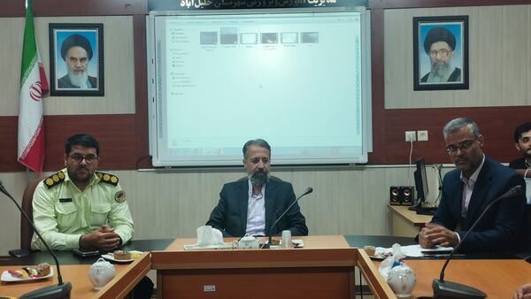 نشست شورای اداری آموزش و پرورش در خلیل آباد 