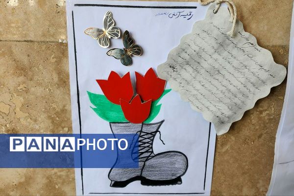 اجرای طرح «لاله‌های روشن» در دبیرستان هیات امنایی فرزانگان با هدف ترویج فرهنگ ایثار