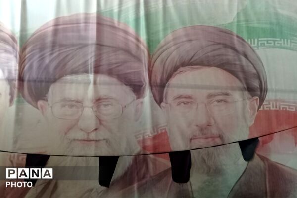 راهپیمایی شبانه مردم رباط‌کریم