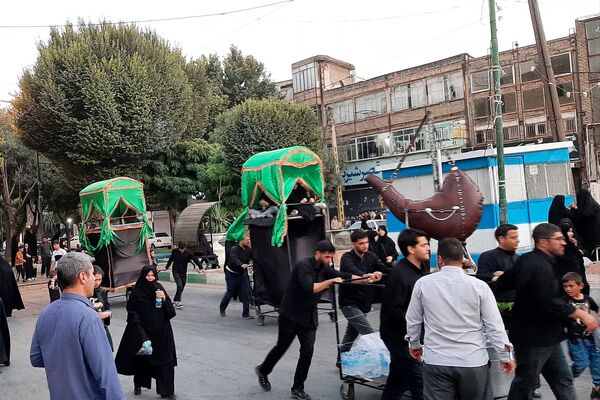 شبیه سازی ورود اسرای کربلا به شام