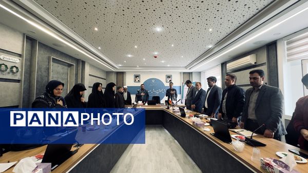 برگزاری اولین دوره‌ی توانمندسازی ‌مدرسان آموزش‌خانواده استان مرکزی با موضوع مهارت‌های دعوت فرزندان به نماز