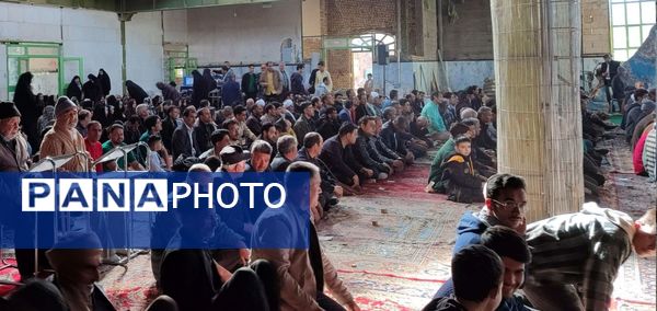 حضور با شکوه مردم شهر نسر و رباطسنگ در نماز عید سعید فطر 