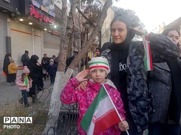 لبیک دهه‌نودی‌های تبریز به سیدمجتبی
