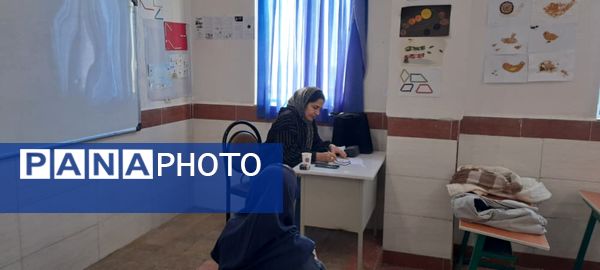 خدمات درمانی رایگان مردم کوهسار توسط گروه جهادی شهدای مدافع سلامت استان البرز 