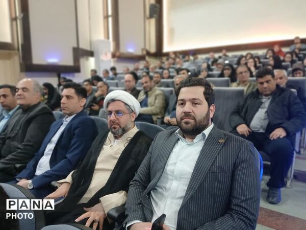 گرامیداشت هفته امور تربیتی و تربیت اسلامی در گلستان