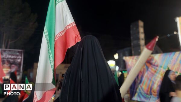 ساوه در تجمعات شبانه میزبان دانش‌آموزان در هفته جهانی کودک
