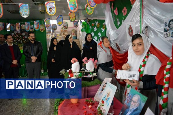 افتتاحیه طرح  «ایرانمون» در مدرسه شهدای گمنام بهارستان‌دو