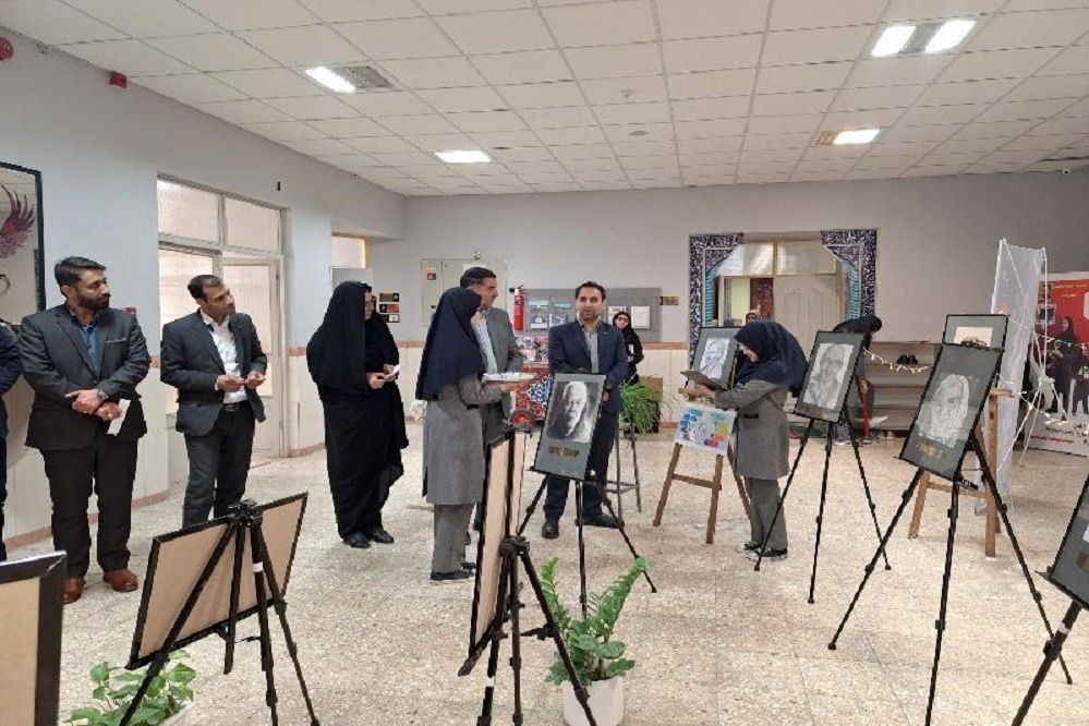 برگزاری نمایشگاه مفاخر ملی و یادواره شهید نظر نژاد به‌مناسبت روز سمپاد در مشهد