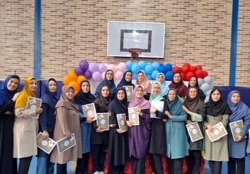 برگزاری جشن روز معلم در مدرسه دخترانه ایلیایی ۲ ناحیه دو کرج