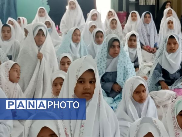 جشن تکلیف دانش‌آموزان دختر شهرستان فهرج 