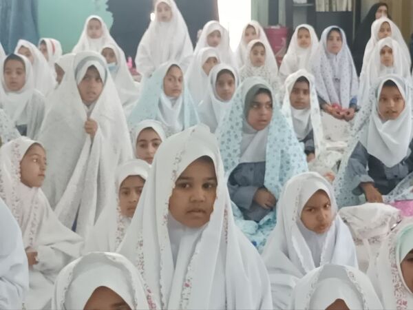 جشن تکلیف دانش‌آموزان دختر شهرستان فهرج 