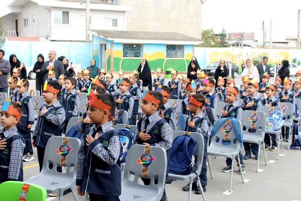 جشن شکوفه‌های دانش در شهرستان کردکوی
