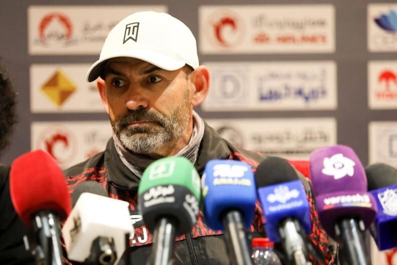 خمز: انگیزه زیادی برای بازی با ذوب‌آهن داریم