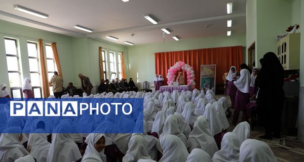 جشن عاطفه‌ها، فرصتی برای مرور درس مهرورزی و همدلی