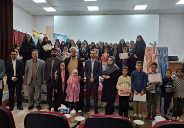 برگزاری محفل ادبی با موضوع ایثار و شهادت در راز و جرگلان