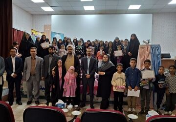 برگزاری محفل ادبی با موضوع ایثار و شهادت در راز و جرگلان
