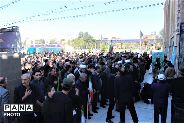 آیین تشییع پیکر دانش‌آموز شهید «سید محمد حسینی مقدم»