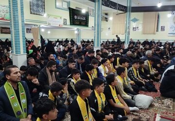 میعادگاه پیشتازان هوراند در اربعین رهبر شهید امت و شهدای دانش‌آموز