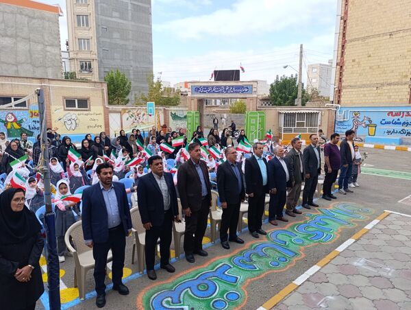 جشن شکوفه‌ها در ملکان؛ استقبال گرم از نوگلان دبستانی