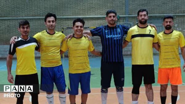 مسابقات قهرمانی فوتسال هفته دفاع مقدس به میزبانی حوزه بسیج بیرانشهر