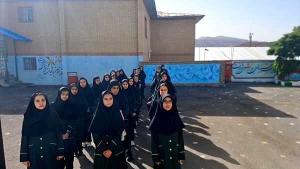 «جشن جوانه‌ها» در دبیرستان حضرت معصومه شهرستان فیروزکوه