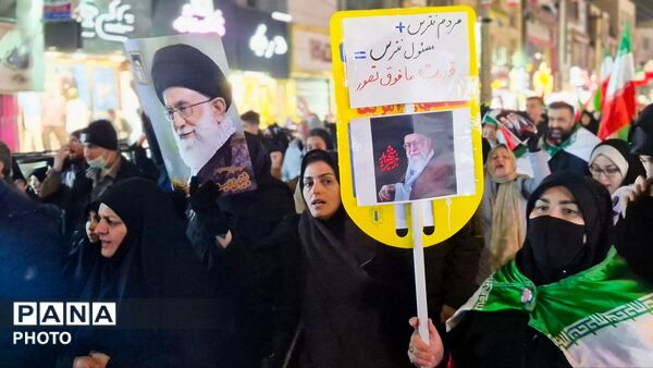 چهاردهمین تجمع باشکوه مردم فردیس در خون‌خواهی امام امت