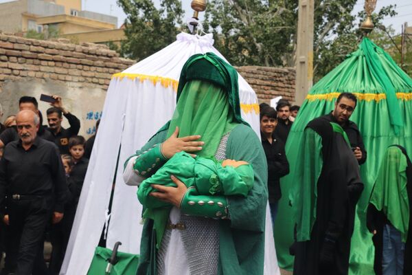 سنت قدیمی شبیه‌خوانی و خیمه‌سوزی در تبریز
