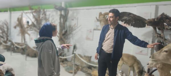 بازدید دانش‌آموزان مدرسه شهید خاقانی از موزه حیات وحش شیروان