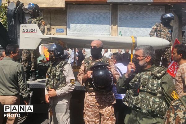 راهپیمایی جان‌فدایان ایران در شیراز - 2