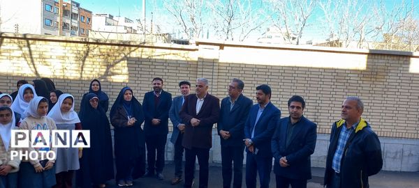 افتتاحیه کافه دخترانه «بابونه» در شهرکرد