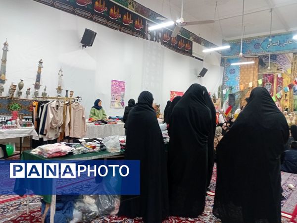 بازارچه محصولات خانگی در شهرستان خلیل آباد 