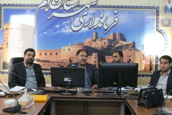 نشست هم‌اندیشی مشاوران جوان استاندار کرمان با گروهی از جوانان شهرستان بم 