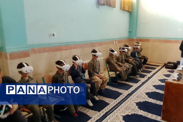 سفر علمی به آسمان در مدرسه صاحب‌الزمان رباط‌کریم