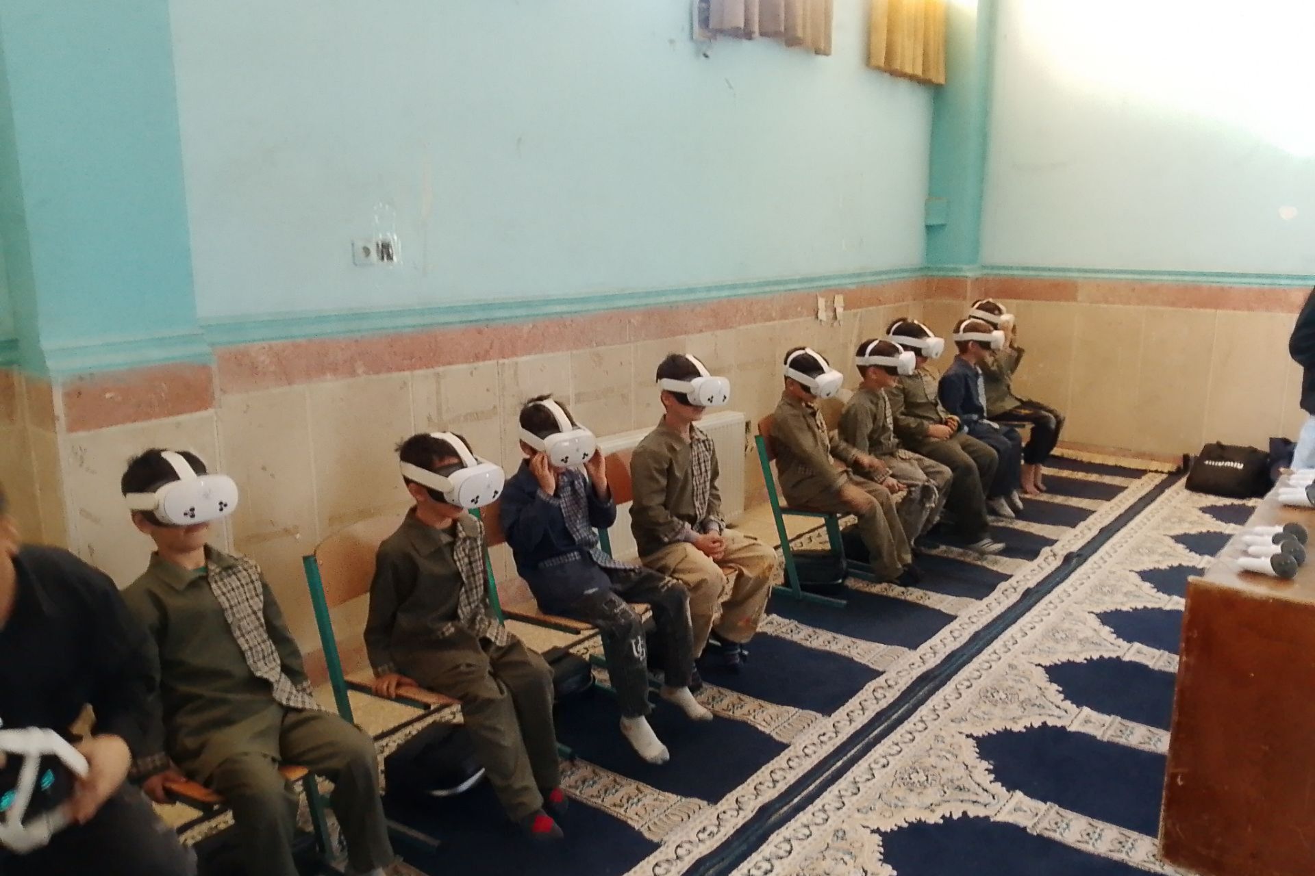سفر علمی به آسمان در مدرسه صاحب‌الزمان رباط‌کریم