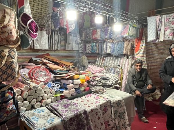 نمایشگاه غرفه‌های پاییزه در شهرستان دهلران 