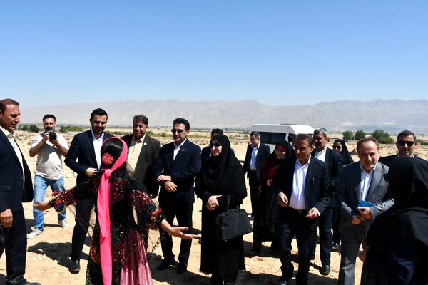 بازدید معاون آموزش‌ابتدایی وزارت آموزش‌وپرورش از مدارس عشایری