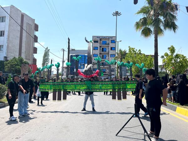 عاشورای حسینی در نور