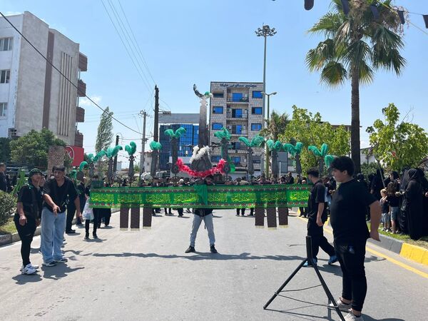 عاشورای حسینی در نور