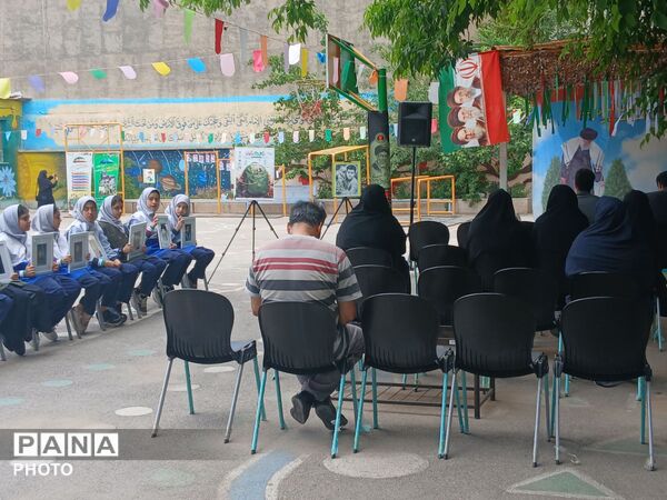 مراسم نهال امید یادواره شهید جاوید الاثر ماکان نصیری درمدرسه میثاق ناحیه ۳
