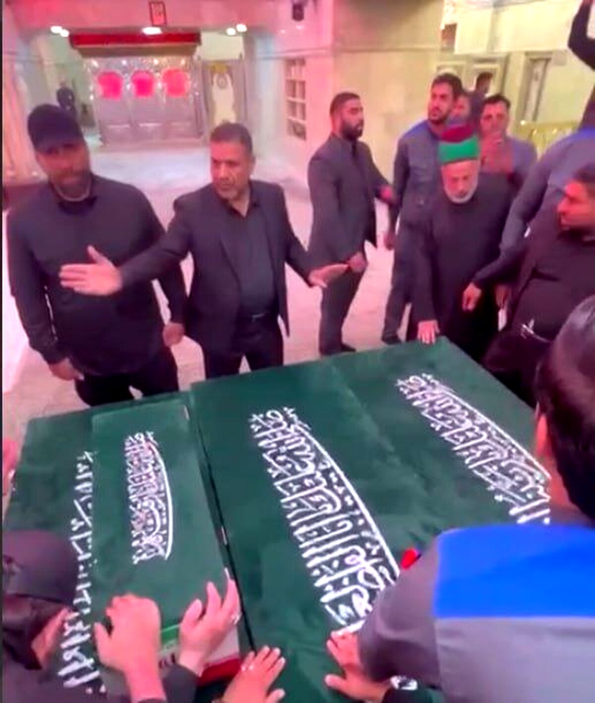 پیکر‌ مطهر ‌رهبر شهید وارد کربلا شد