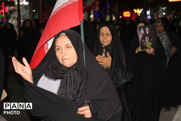 دسته عزاداری ماه محرم همراه با تجمعات شبانه
