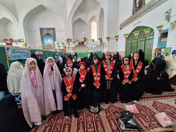آیین کلنگ زنی آموزشگاه ۶کلاسه سلمان فارسی  در روستای بداف ابرکوه