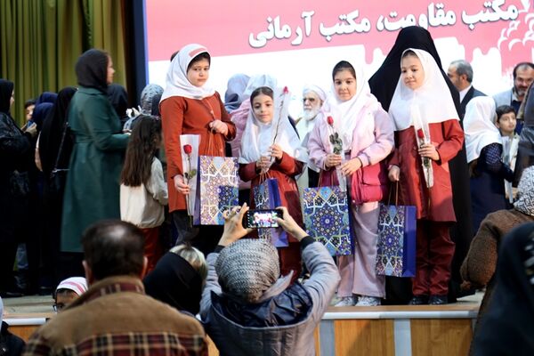 همایش «مکتب مقاومت، مکتب آرمانی»