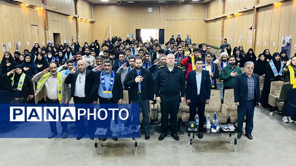 سیزدهمین دوره انتخابات شورای دانش آموزی استان کرمان با حضور قائم مقام سازمان دانش آموزی جمهوری اسلامی ایران