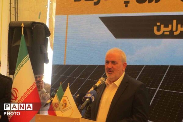 افتتاح نیروگاه خورشیدی ۷۲ مگاواتی قاسم خان اسفراین با حضور وزیر نیرو