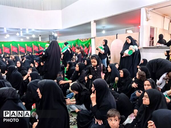 همایش شیرخوارگان حسینی در شیخ آباد قم